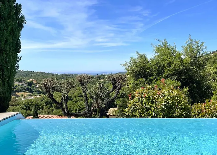 Βίλα Passereaux Avec Piscine Et Vue Pour 8 Personnes Au Coeur Du Domaine De